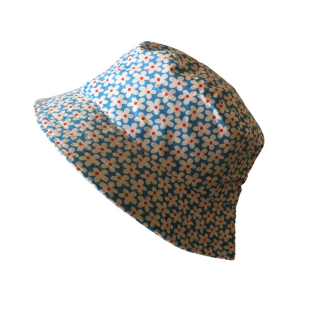 NWT Floral Reversible Bucket Hat. One Size
